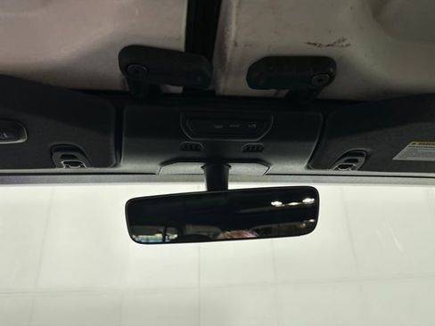 Used 2023 Jeep Wrangler Unlimited w/ Cold Weather Group image 22