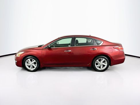 Used 2013 Nissan Altima 2.5 SV FWD image 4