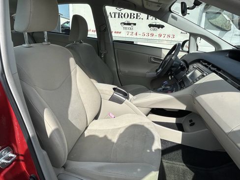 Used 2012 Toyota Prius Two FWD image 17