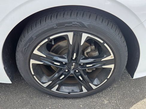 Used 2023 Kia K5 GT-Line w/ GT-Line Premium Package AWD/4WD image 8