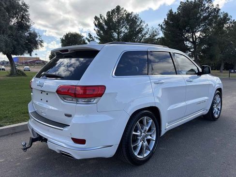 Used 2016 Jeep Grand Cherokee Summit w/ Platinum Series Group image 10