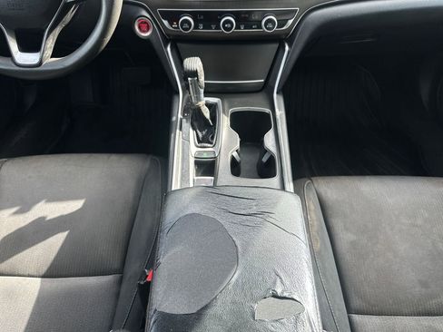 Used 2018 Honda Accord LX image 14