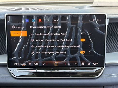 New 2026 Volkswagen Tiguan SE AWD/4WD image 22