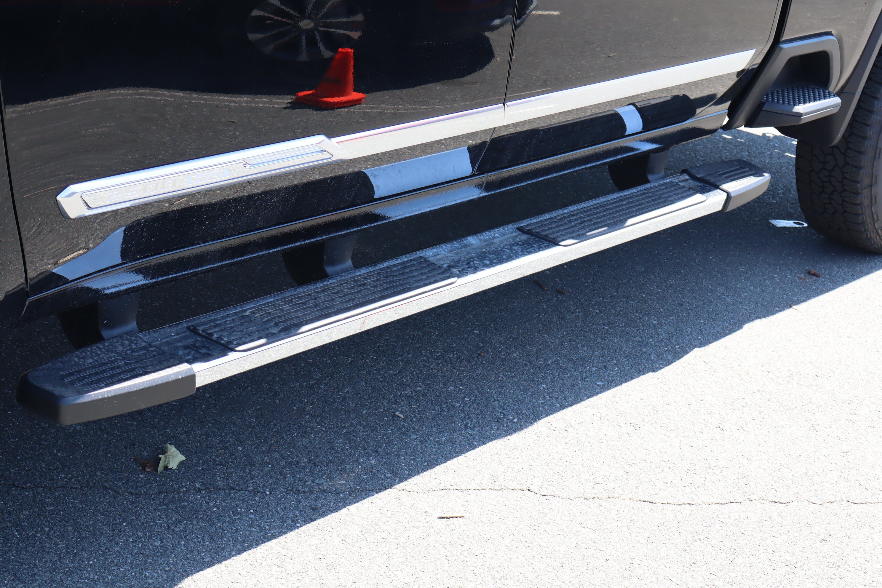 New 2026 Chevrolet Silverado 2500 High Country w/ High Country Premium Package AWD/4WD image 11