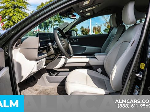 Used 2024 Hyundai Ioniq 6 SEL image 18