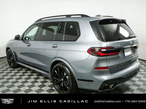 Used 2024 BMW X7 xDrive40i w/ M Sport Package AWD/4WD image 30