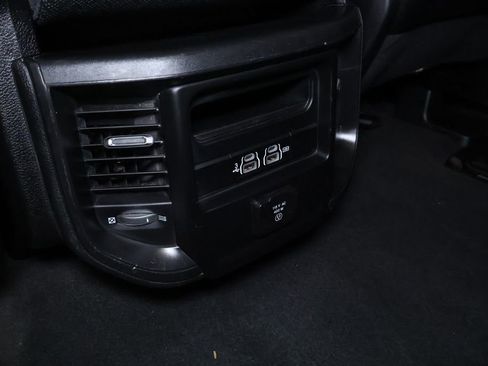 Used 2020 RAM 1500 Laramie image 15