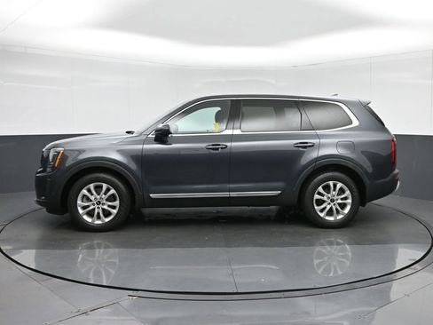 Used 2022 Kia Telluride LX image 4