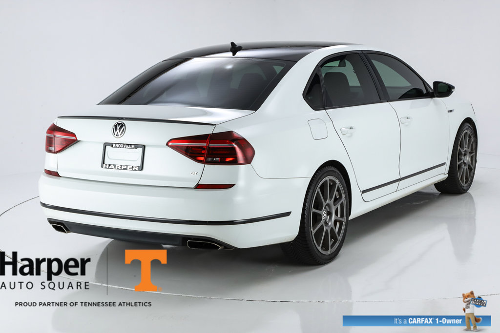 Used 2018 Volkswagen Passat 3.6 FWD image 47