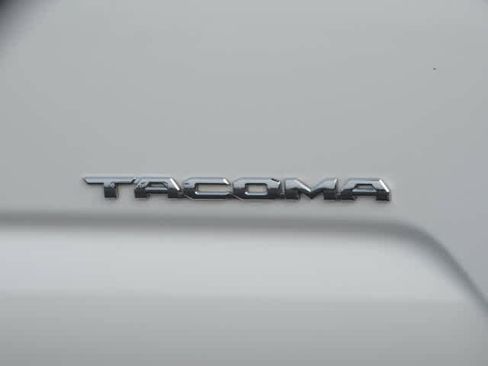 Used 2023 Toyota Tacoma TRD Off-Road image 8
