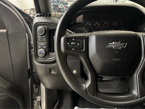 Used 2020 Chevrolet Silverado 1500 Custom Trail Boss w/ Custom Convenience Package AWD/4WD image 14