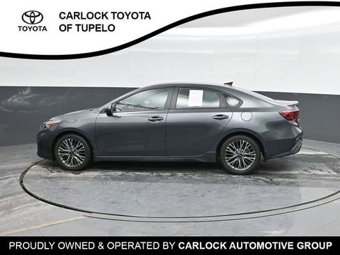 Used 2023 Kia Forte GT-Line w/ GT-Line Premium Package image 9