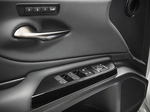 Certified 2025 Lexus ES 350 w/ Premium Package FWD image 12