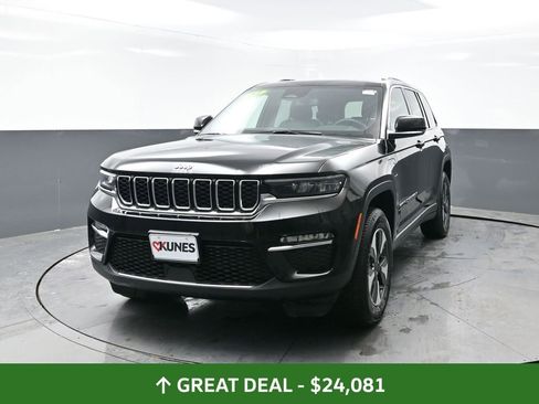 Used 2024 Jeep Grand Cherokee Limited 4xe image 8