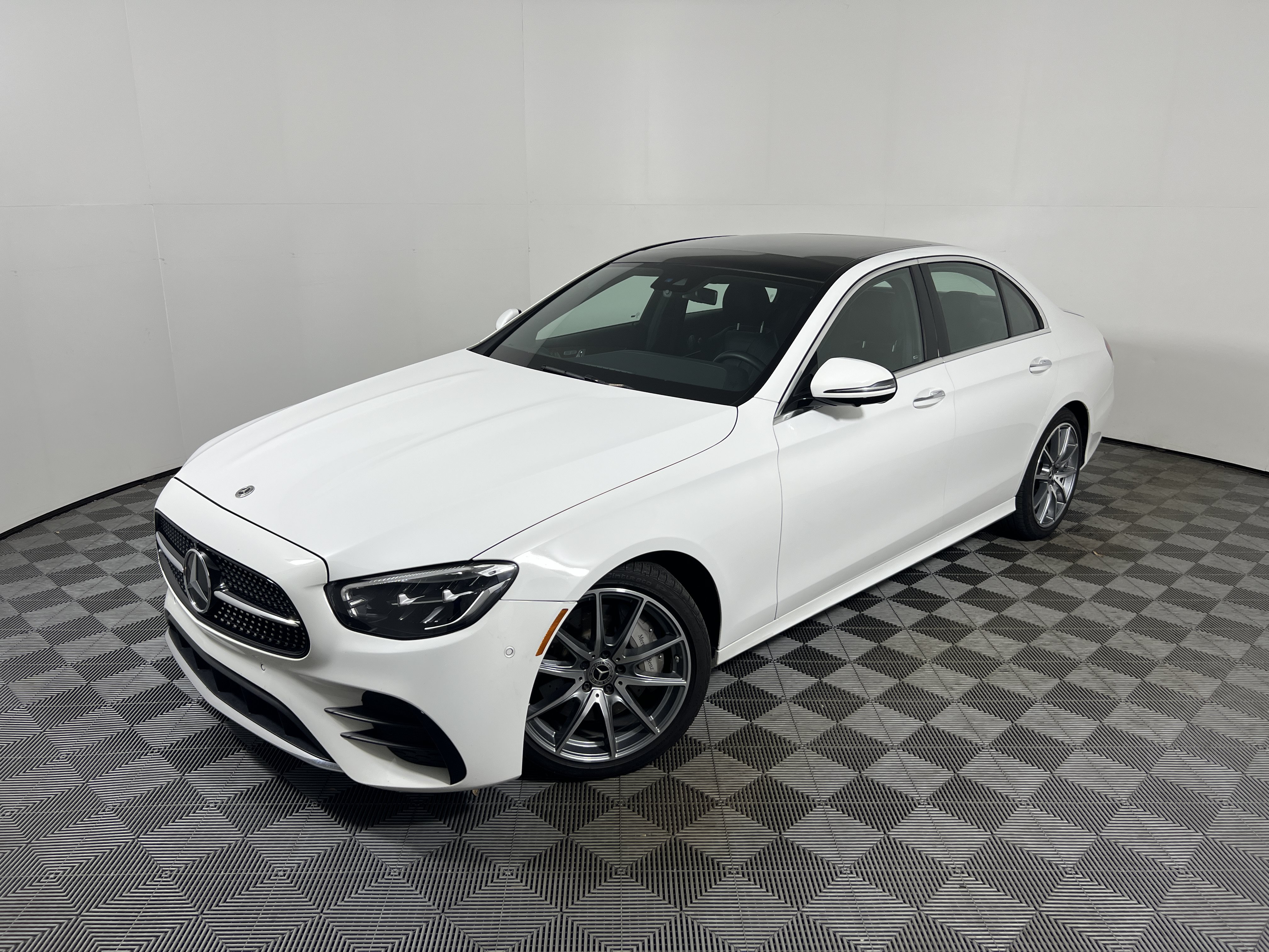 Certified 2022 Mercedes-Benz E 350 Sedan image 1