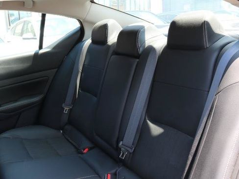 Used 2022 Nissan Altima 2.5 SL AWD/4WD image 17
