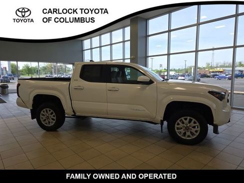 New 2026 Toyota Tacoma SR5 AWD/4WD image 5
