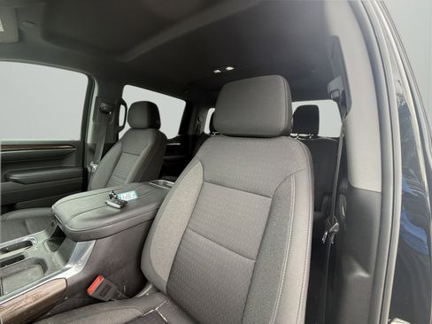 Certified 2023 Chevrolet Silverado 1500 RST AWD/4WD image 10