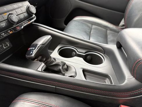 Used 2024 Dodge Durango GT RWD image 20