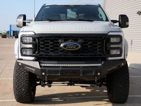 New 2026 Ford F250 Lariat w/ Black Appearance Package AWD/4WD image 4