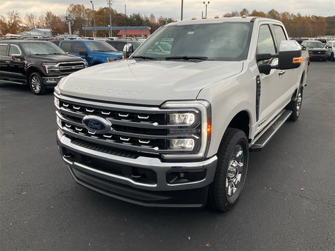 New 2026 Ford F350 Lariat w/ Chrome Package image 10