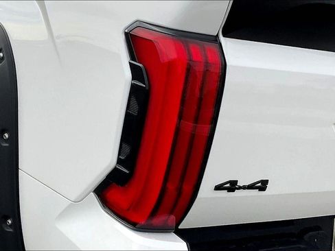 Used 2024 Toyota Tundra SR image 29