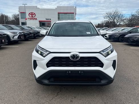 New 2025 Toyota RAV4 LE image 2