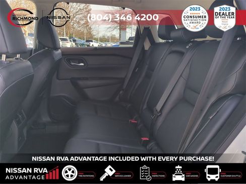 Used 2023 Nissan Rogue SV w/ SV Premium Package image 15
