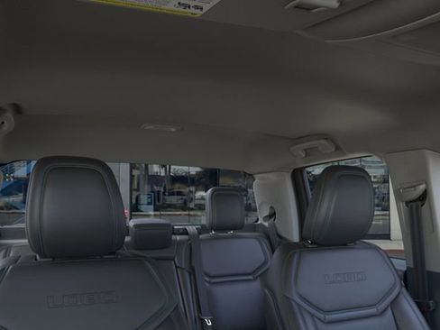 New 2025 Ford Maverick Lobo AWD/4WD image 12