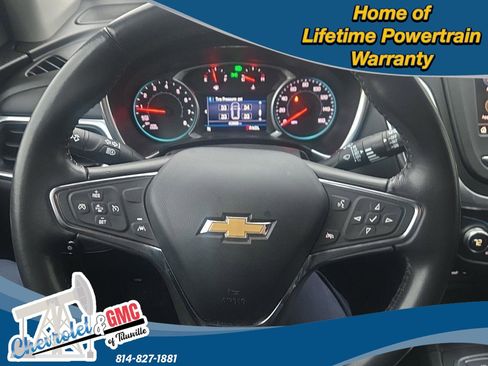 Used 2022 Chevrolet Equinox LT image 18