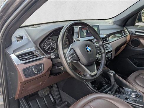 Used 2018 BMW X1 xDrive28i AWD/4WD image 10