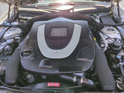 Used 2009 Mercedes-Benz SL 550 image 17