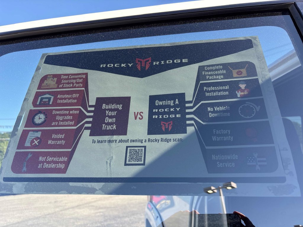 New 2026 GMC Sierra 1500 AT4 w/ AT4 Premium Package AWD/4WD image 53