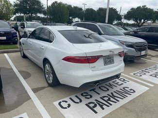 Used 2016 Jaguar XF Premium RWD video 2