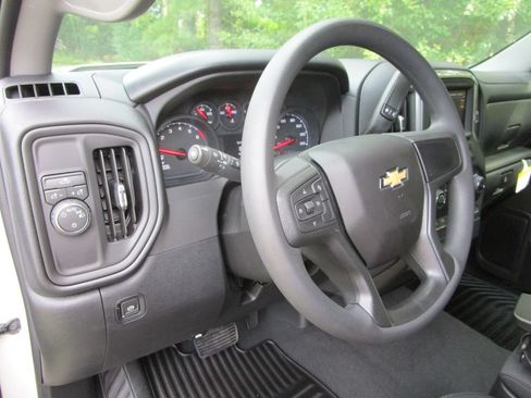 New 2026 Chevrolet Silverado 1500 Custom RWD image 20