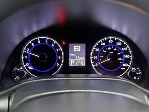 Used 2011 INFINITI G25 x w/ Moonroof Pkg AWD/4WD image 25