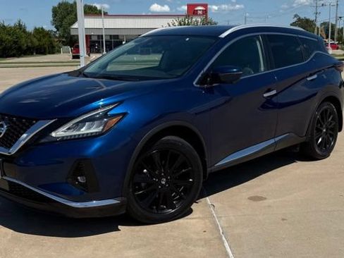 Used 2021 Nissan Murano Platinum w/ Cargo Package AWD/4WD image 2