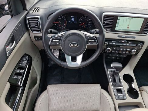 Used 2021 Kia Sportage EX w/ EX Technology Package AWD/4WD image 11
