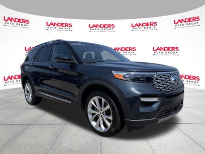 Certified 2023 Ford Explorer Platinum w/ Technology Package