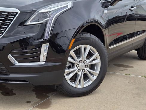 New 2026 Cadillac XT5 Luxury w/ LPO, Floor Liner Package FWD image 7
