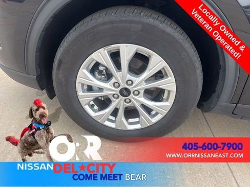 Used 2025 Ford Escape Active FWD image 9