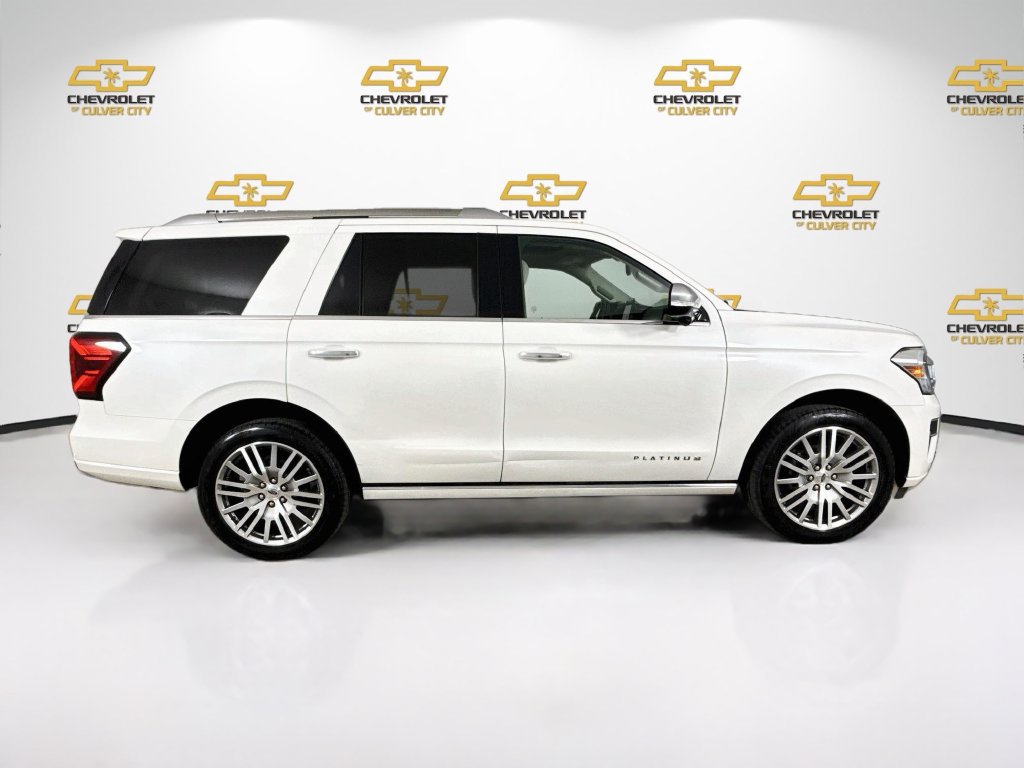 Used 2023 Ford Expedition Platinum AWD/4WD image 9