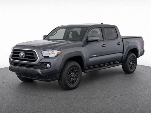 Used 2022 Toyota Tacoma SR5 w/ Technology Package RWD image 33