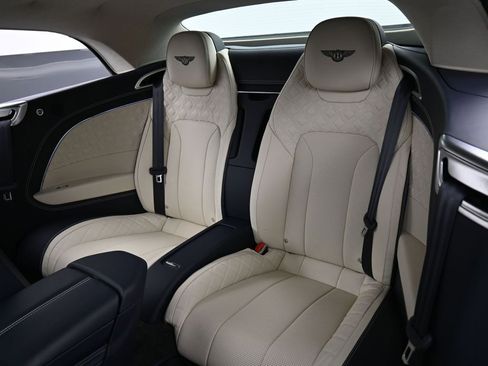 Certified 2023 Bentley Continental GT Azure AWD/4WD image 25