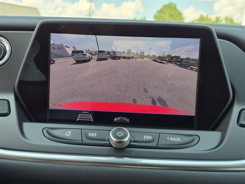 Used 2020 Chevrolet Blazer LT FWD image 24