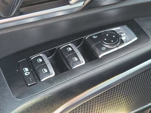 Used 2022 Kia Telluride SX FWD image 14