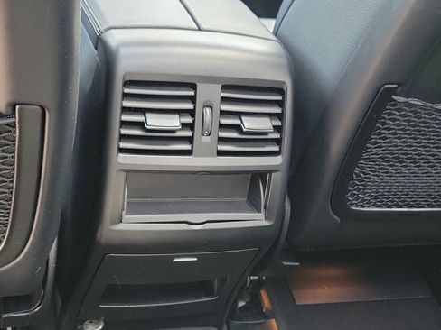 Used 2015 Mercedes-Benz ML 400 4MATIC image 15