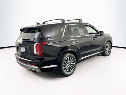 Used 2023 Hyundai Palisade Calligraphy AWD/4WD image 5