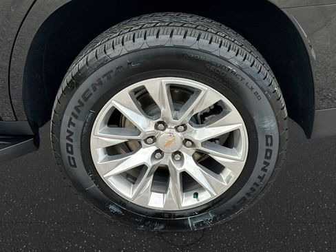 Used 2025 Chevrolet Tahoe Premier AWD/4WD image 20