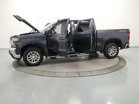 Used 2021 Chevrolet Silverado 1500 LT AWD/4WD image 13